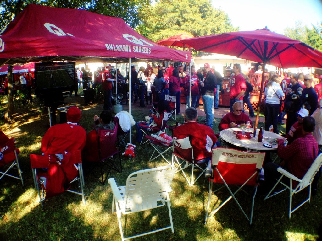 Fire Up the Grill, it's Tailgate Time - Valero Alamo Bowl